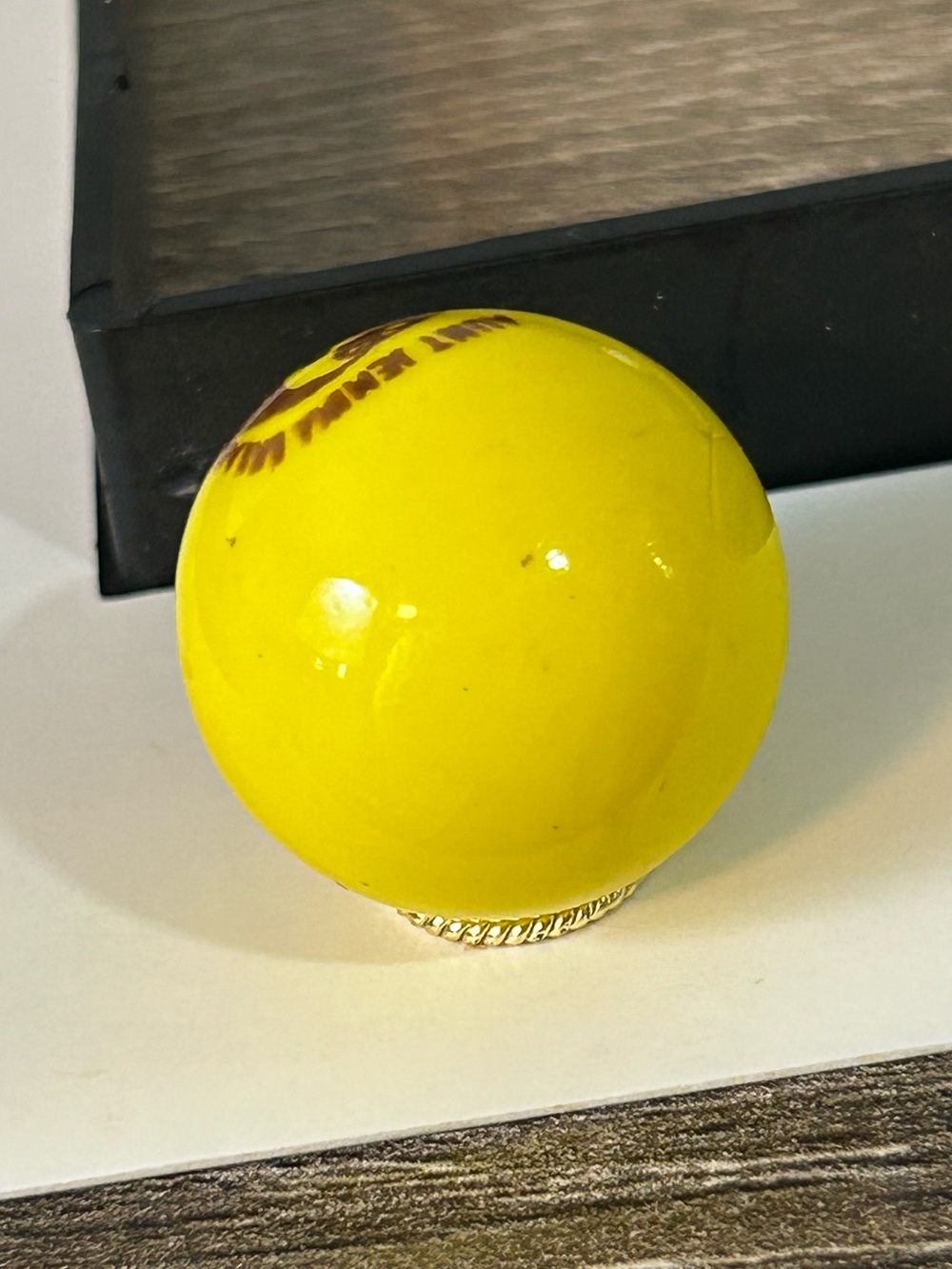 rare Aunt Jemima yellow glass marble - Picture 3 of 5